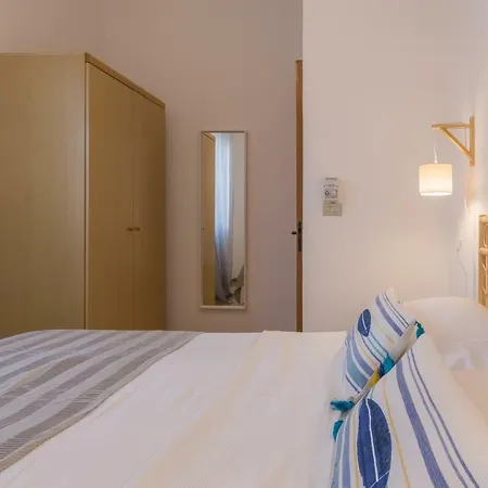 Villa Del Pero By Thepuglia Torre Lapillo